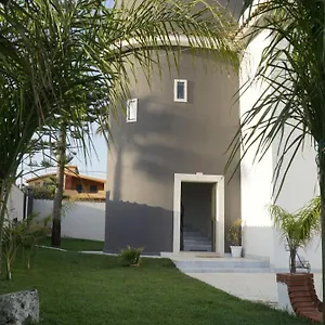 Deep Sea Aparthotel